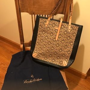 Brooks Brother large straw knit tote